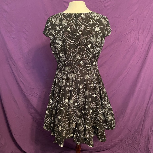 Hell Bunny Black and White Witchcraft Retro Pinup Dress. Size 1X. - Picture 3 of 6